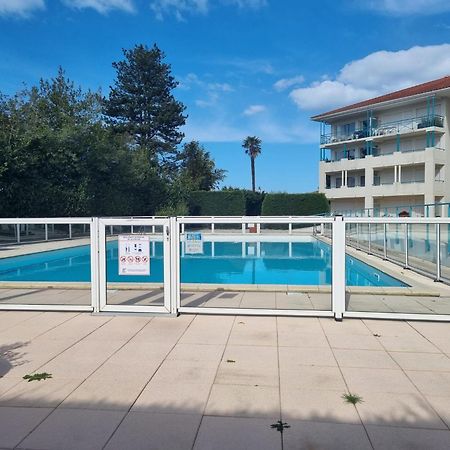 Appartement Du Golf Terrasse Piscine Tout A Pied Сибур Экстерьер фото